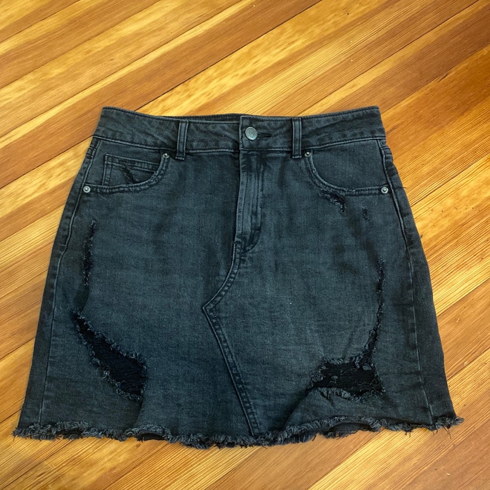 Wild Fable Black Jean Skirt (size 4)
